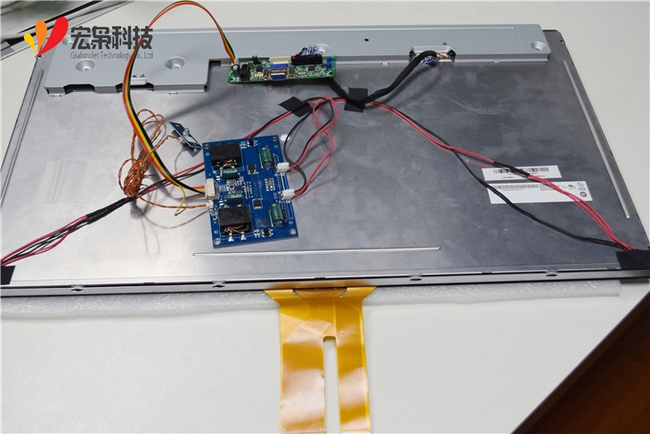 IPS pilna HD ekrāna panelis 32 collu LCD modulis ar kapacitatīvu pieskārienu